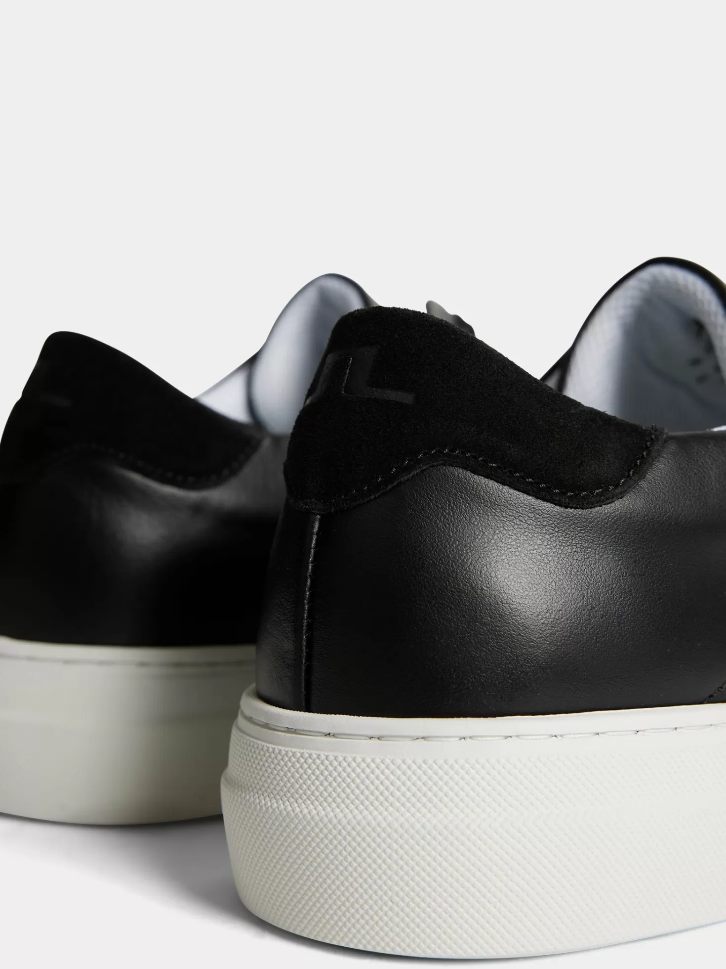 Art Signature Leather Sneaker | J.Lindeberg Store