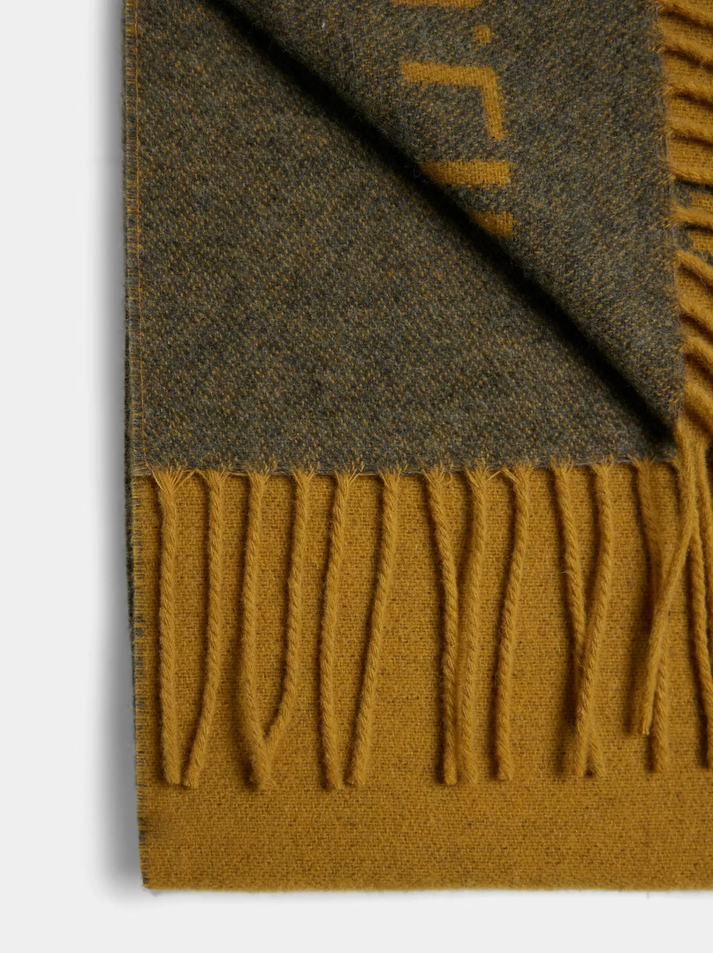 Champ Jl Scarf | J.Lindeberg Sale