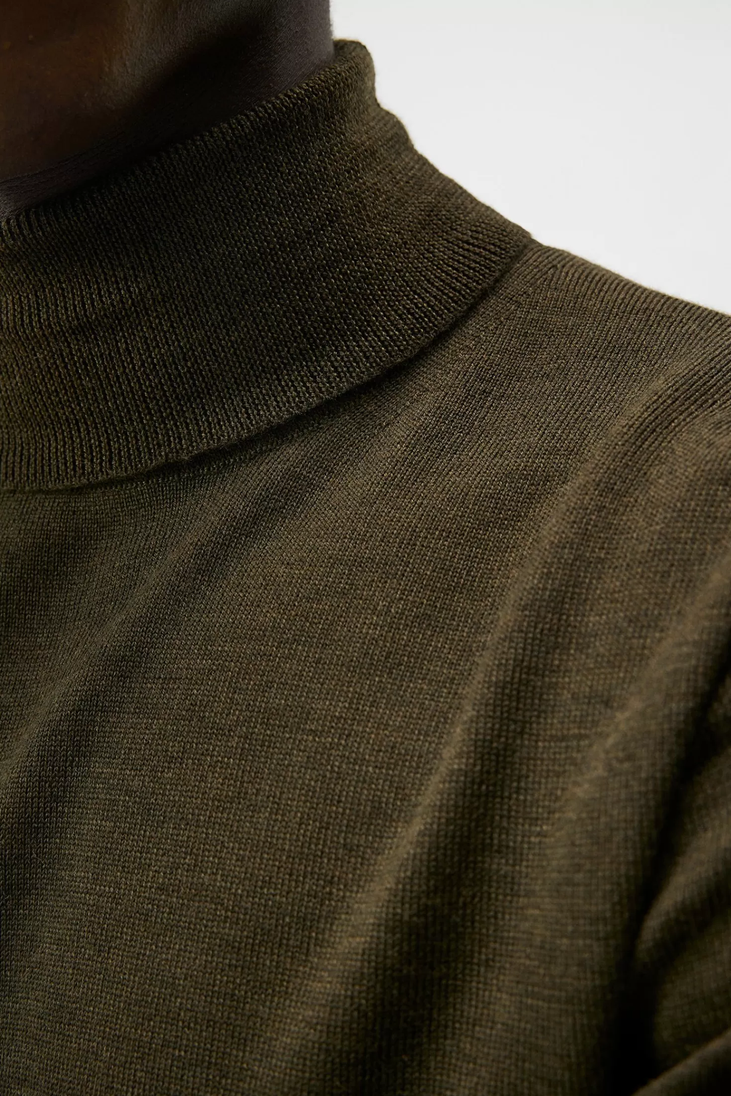 Lyd Merino Turtleneck Sweater | J.Lindeberg Best