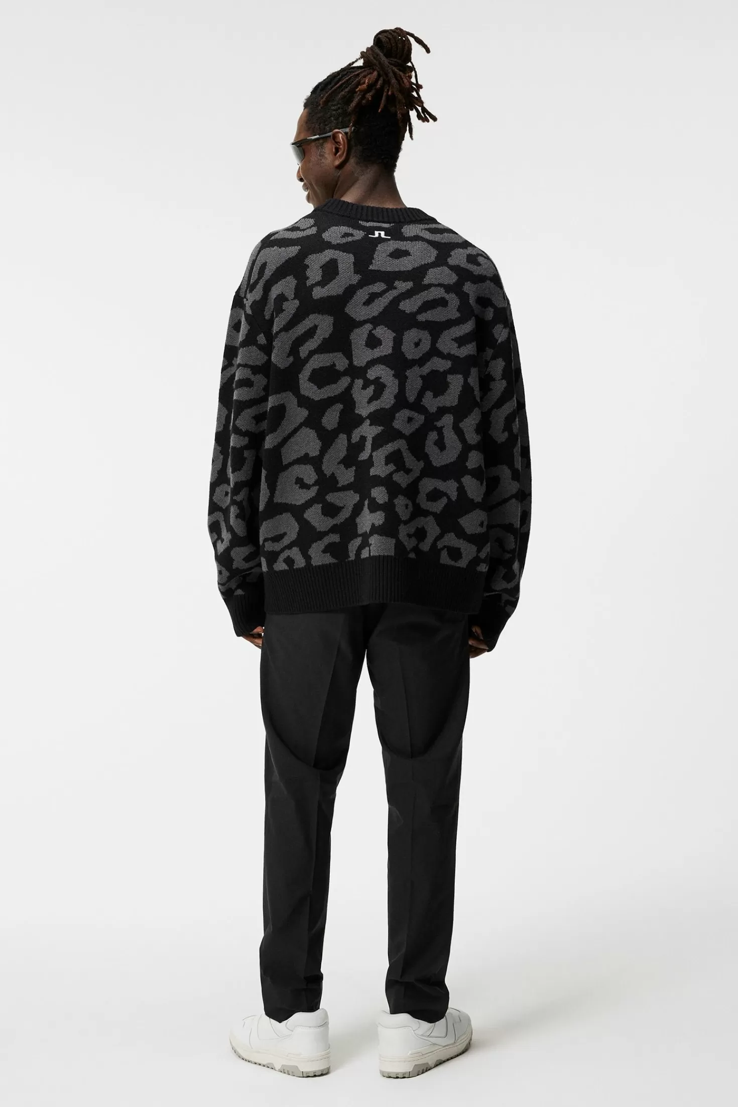 Olive Crew Neck Knit | J.Lindeberg Shop