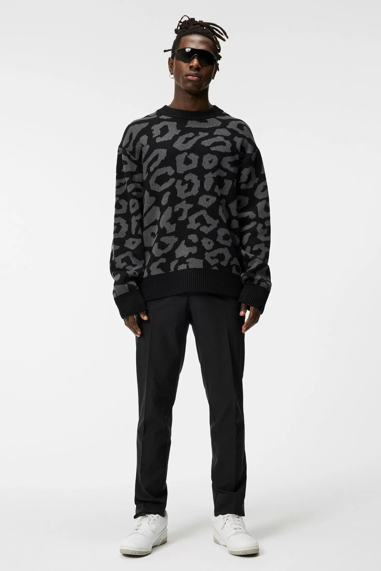Olive Crew Neck Knit | J.Lindeberg Shop