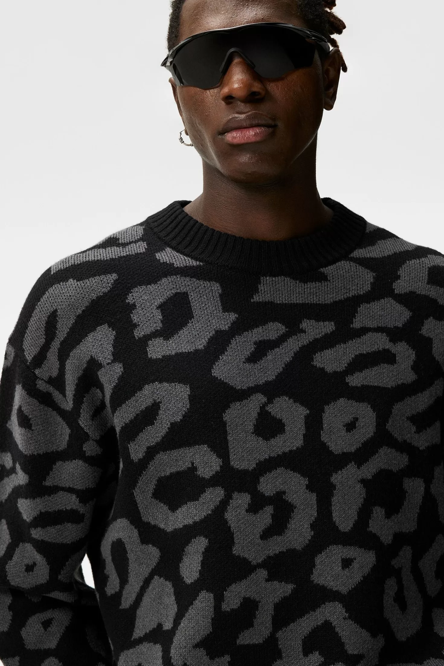 Olive Crew Neck Knit | J.Lindeberg Shop