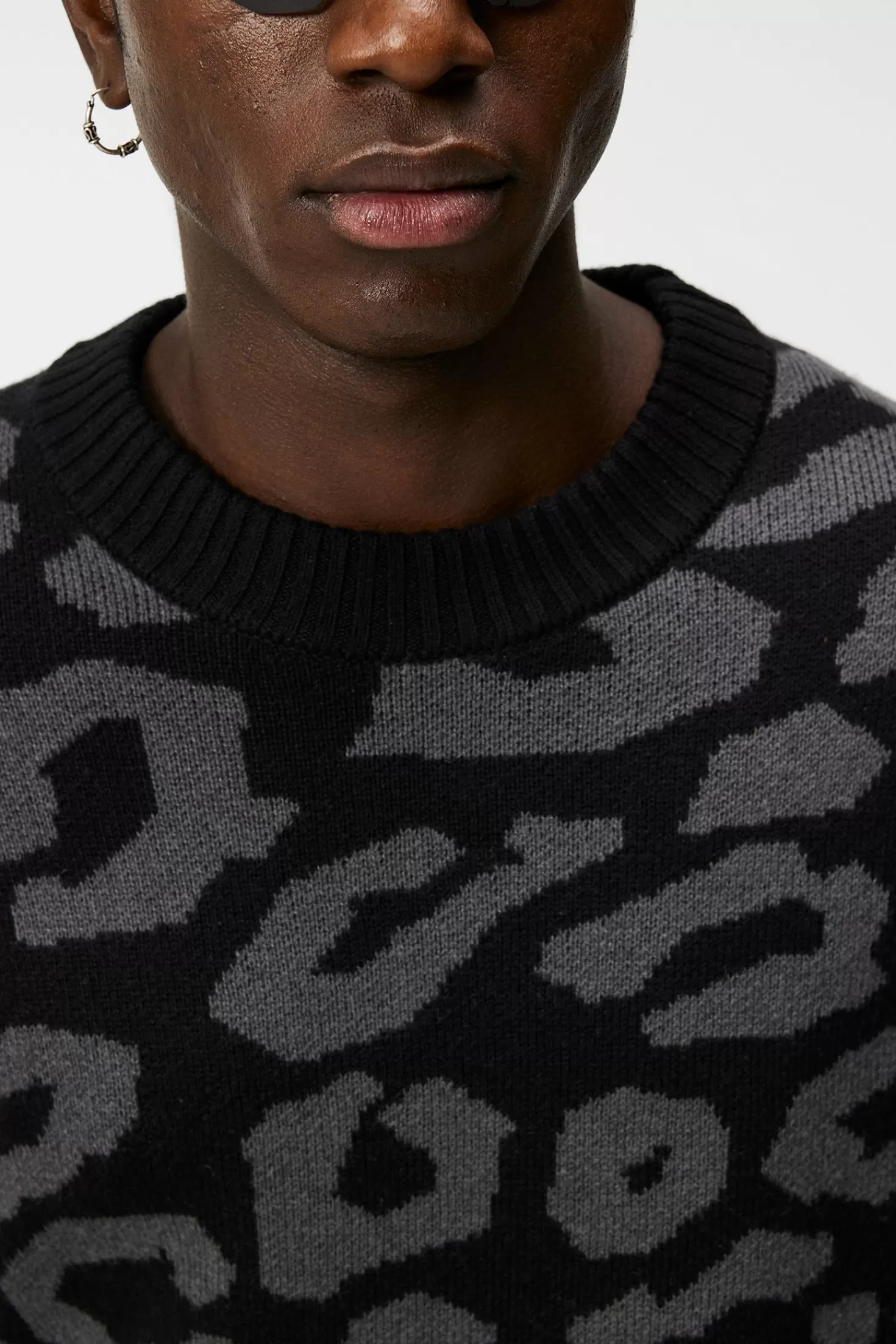 Olive Crew Neck Knit | J.Lindeberg Shop