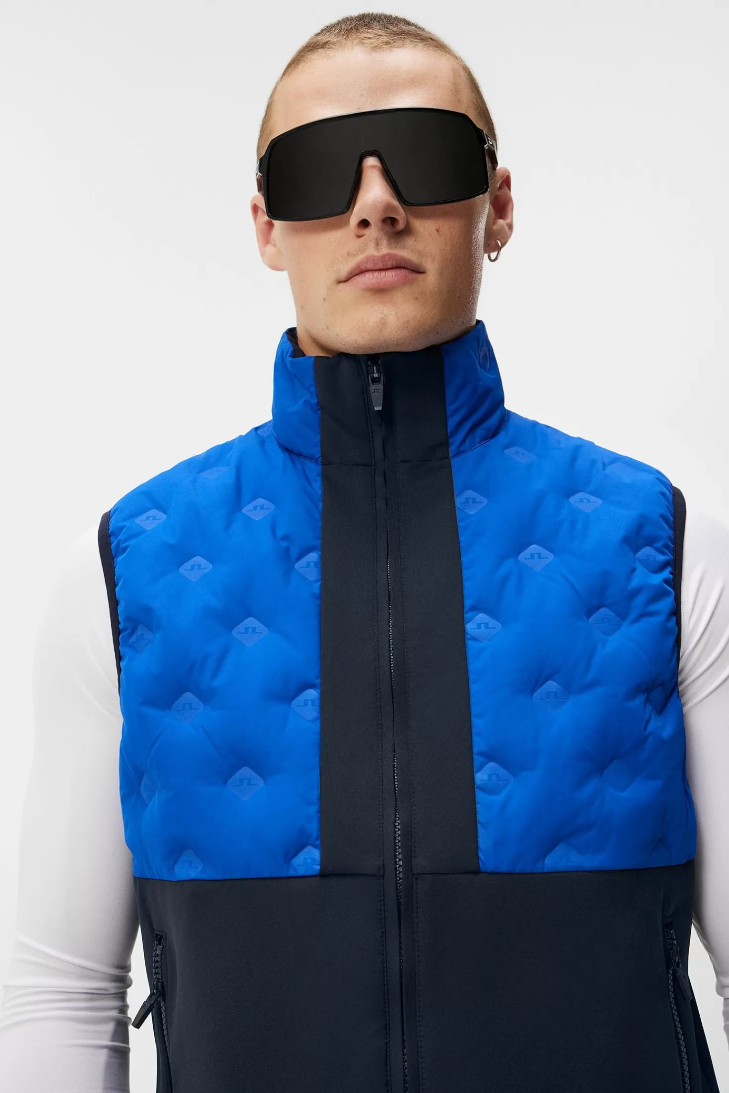 Ross Hybrid Vest | J.Lindeberg Clearance