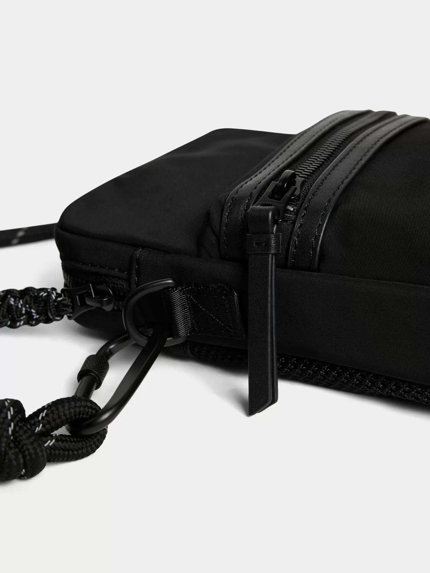 Small Crossbody Bag | J.Lindeberg New
