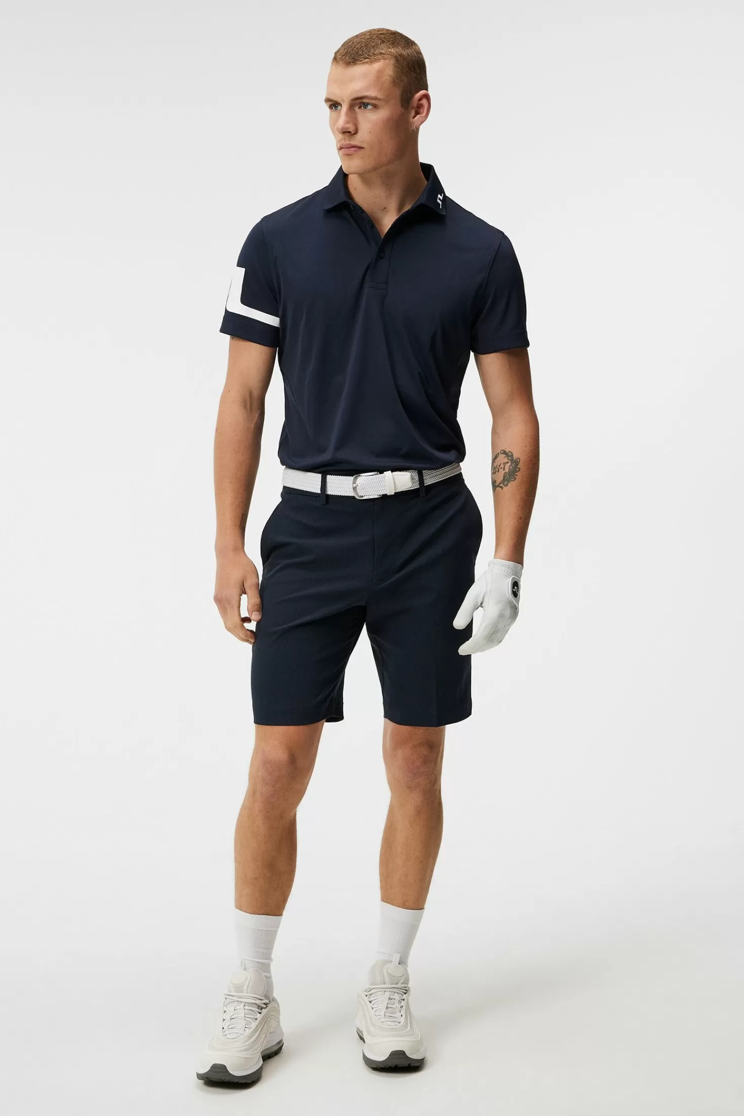 Vent Tight Golf Shorts | J.Lindeberg Clearance